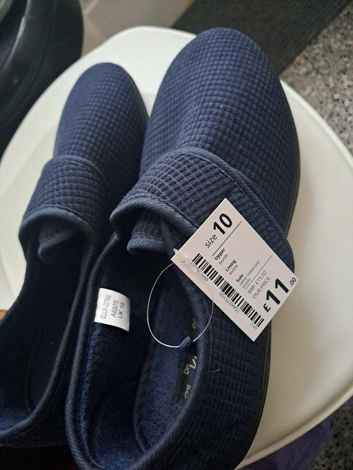  — new mens slippers