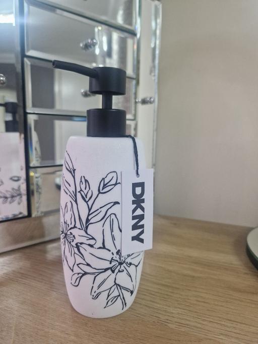  — New DKNY L soap dispenser