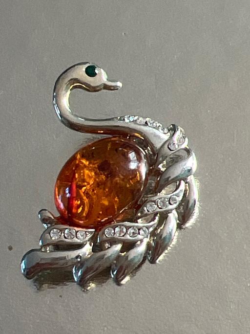  — Lovely brooch