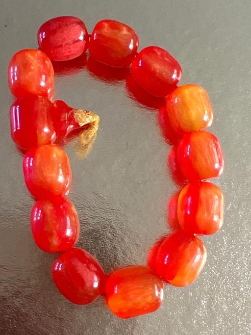  — Bracelet