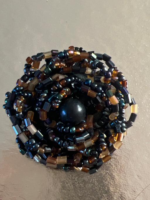  — Beaded brooch