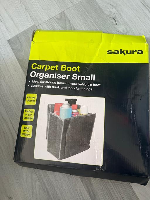  — Boot organiser