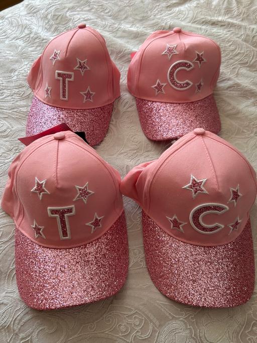  — Girls baseball cap. “T”or “C”. Pink glitter.