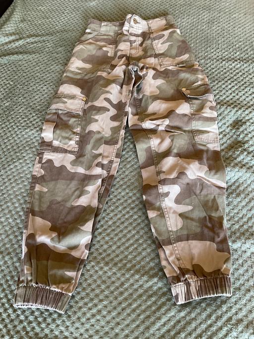  — river island trousers