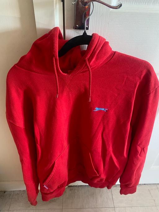 — Men’s long sleeve bright red hoodie size l