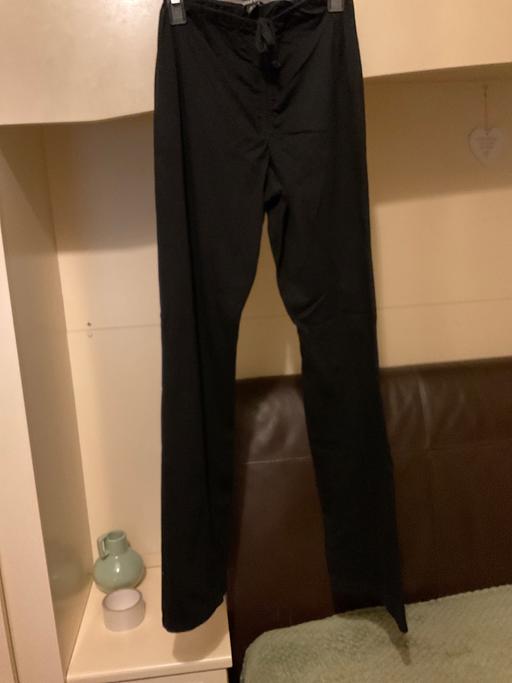 — Trousers