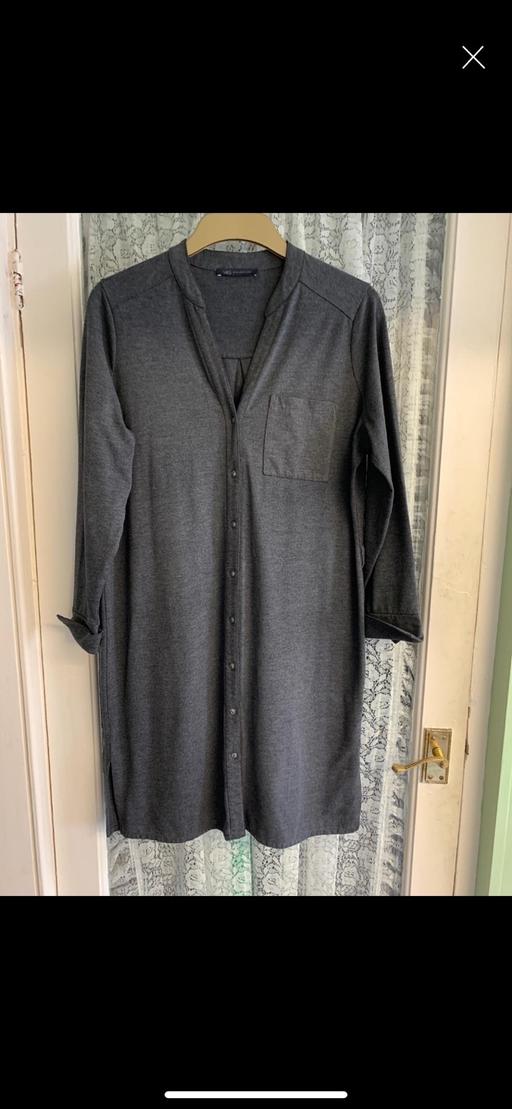  — Ladies casual dress