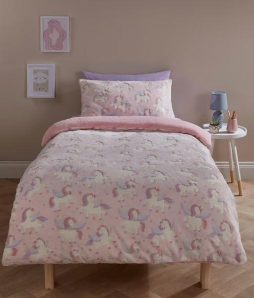  — bedding single