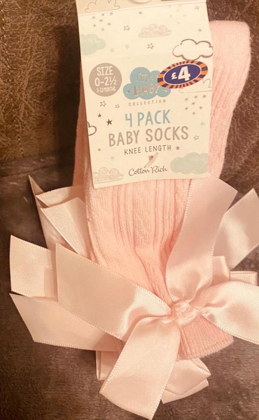  — Baby’s socks size 3-12 months