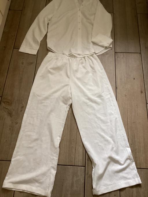  — size L co ord worn once 