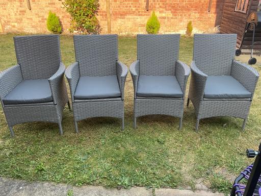  — Outsunny Grey Rattan Garden Chairs &cushions