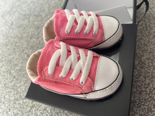  — Baby soft bottom converse