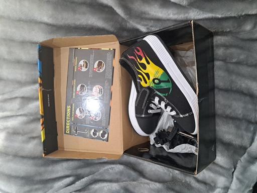  — Heeleys Kids Size 1 New