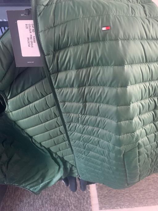  — Gillet