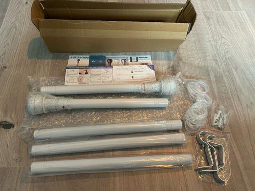  — WHITE BALL FINIAL CURTAIN POLES