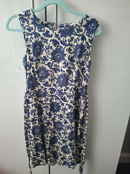  — size 14 dress
