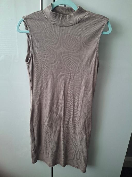  — size 14 dress