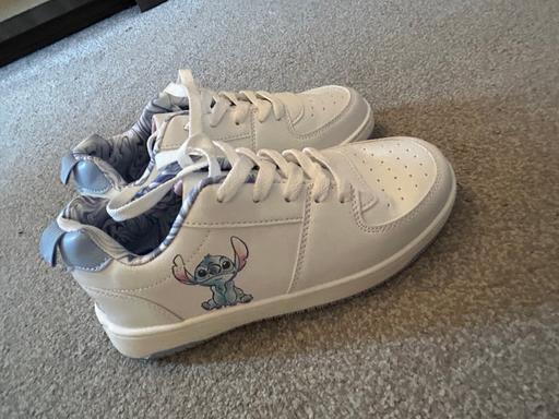  — Ladies/girls Stitch Trainers