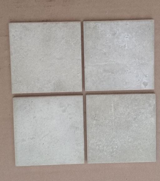  — 10x10 Green mix wall tiles 3.7m2