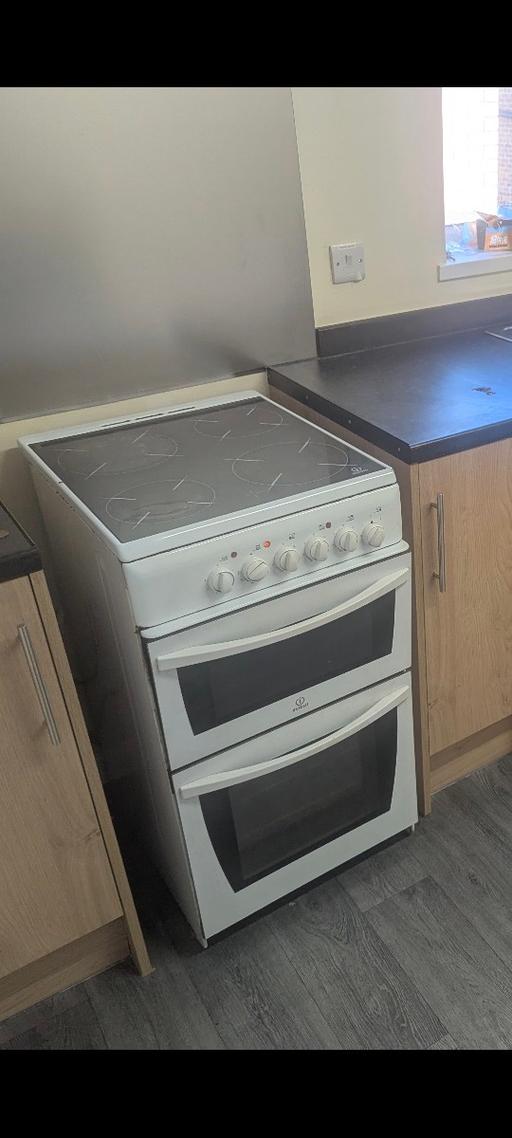  — FREE ....Indesit freestanding electric cooker