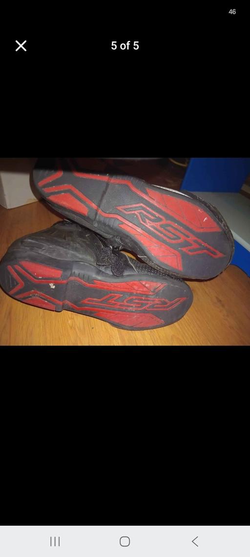  — Motorcycle 🏍 kit. helmet gloves boots size8