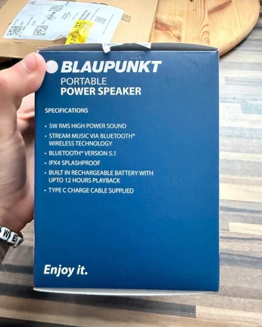  — Bluetooth speaker
