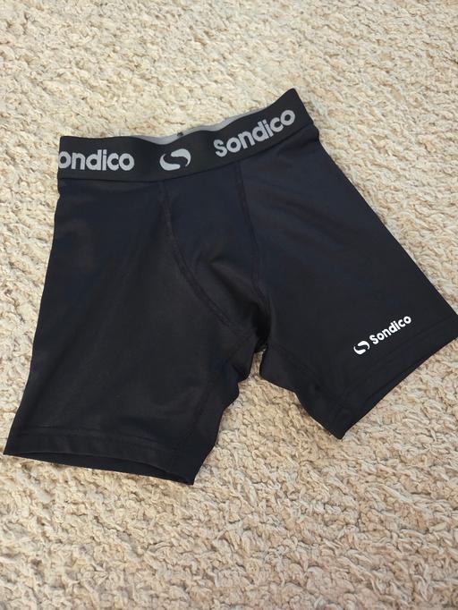  — Age 7-8 SONDICO base layer shorts