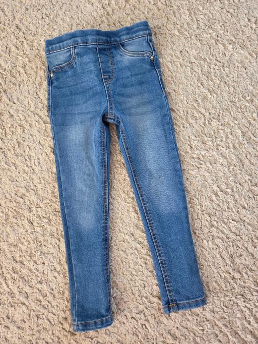  — Age 3-4 PRIMARK jeggings
