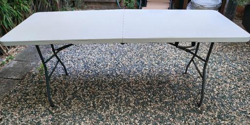  — Folding garden table