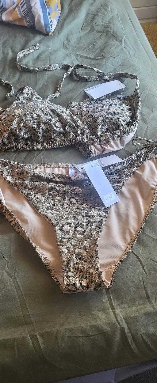  — bikini size 18 BNWT