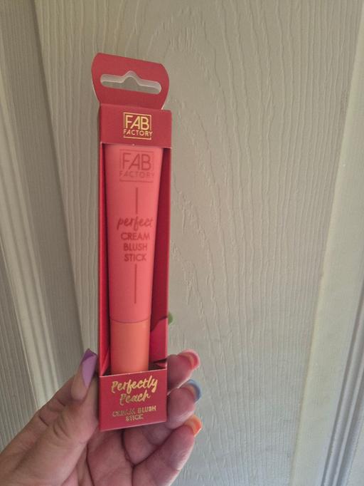  — new Fab Factory Cream Blush Stick