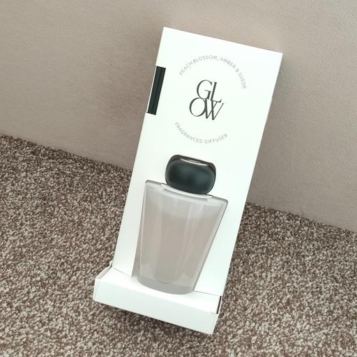  — glow fragrance diffuser.