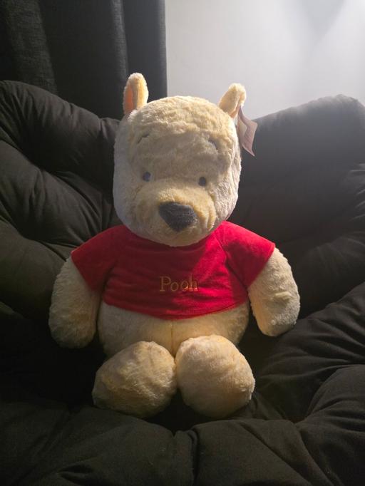  — Winnie the Pooh Plush – Brand New With Ori