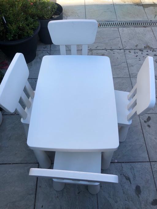  — IKEA kids indoor/outdoor table & 4 chair set