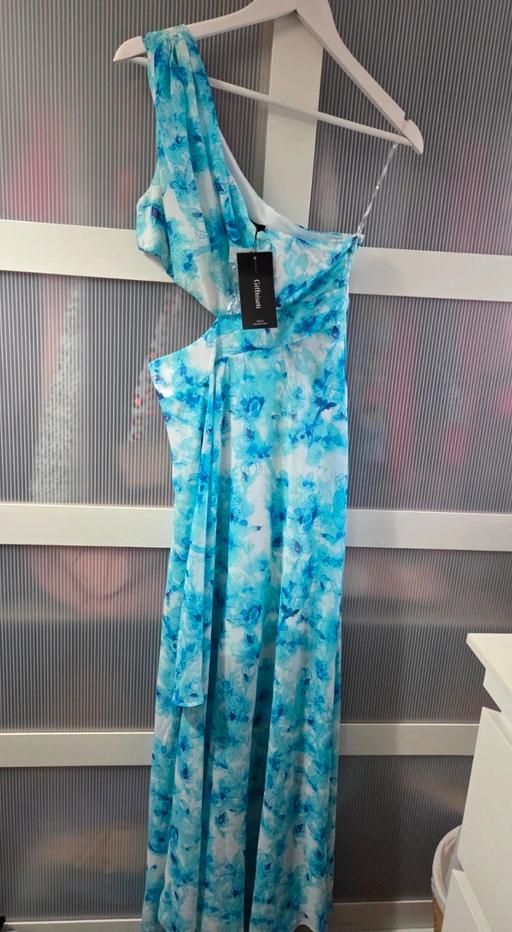  — 🌟NEW🌟 Size S GIFFNISETI