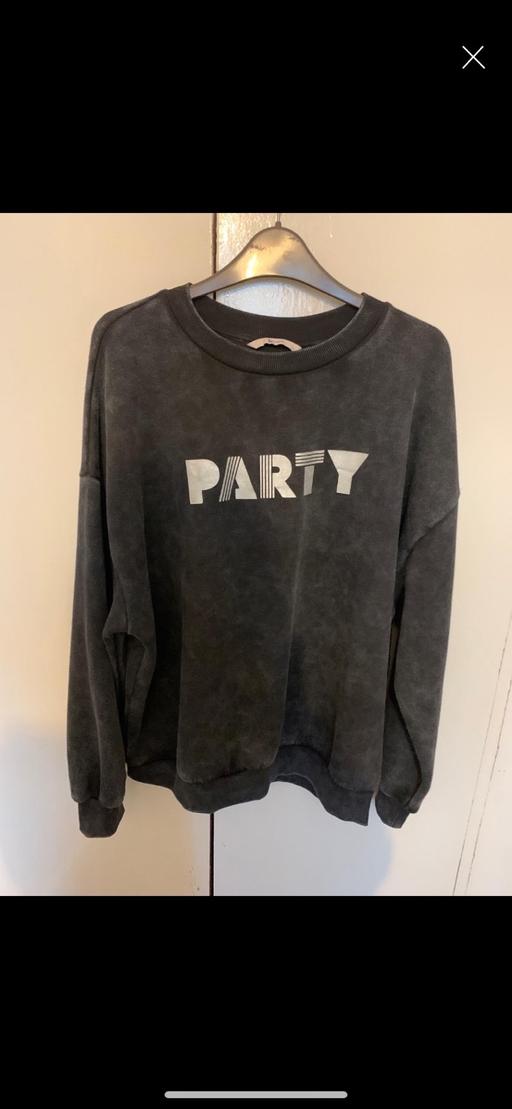  — Ladies sweatshirt