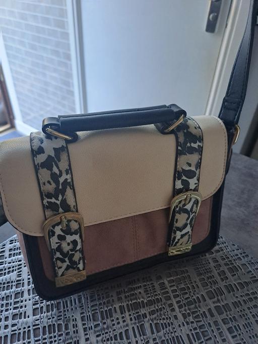  — new riverlsland bag