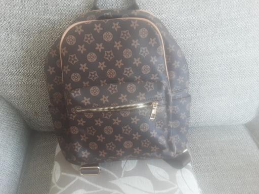  — Girls/ladies backpack