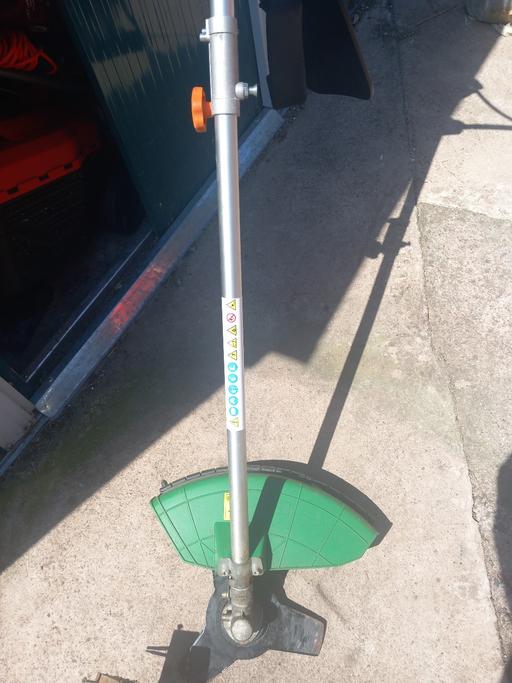  — petrol strimmer