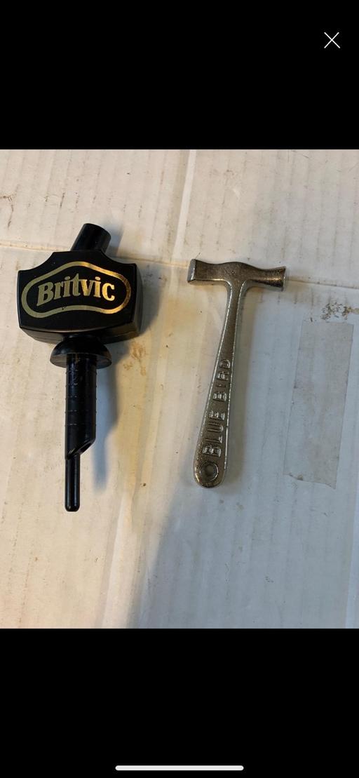  — Toffee hammer & Britvic cordial pourer