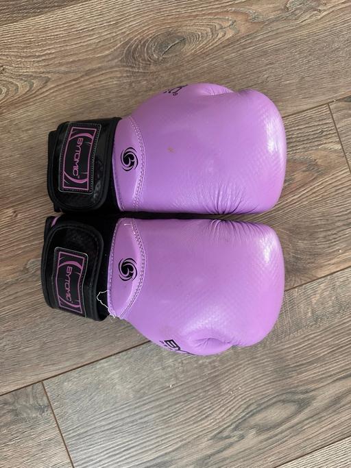  — Bytomic Performer V4 gloves