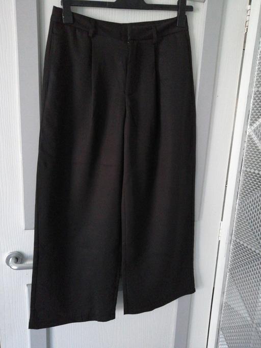  — ladies Petite wide leg trousers size *L*