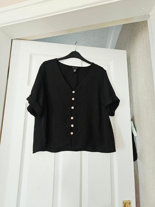  — New Look top, size 16..NEW without tags.