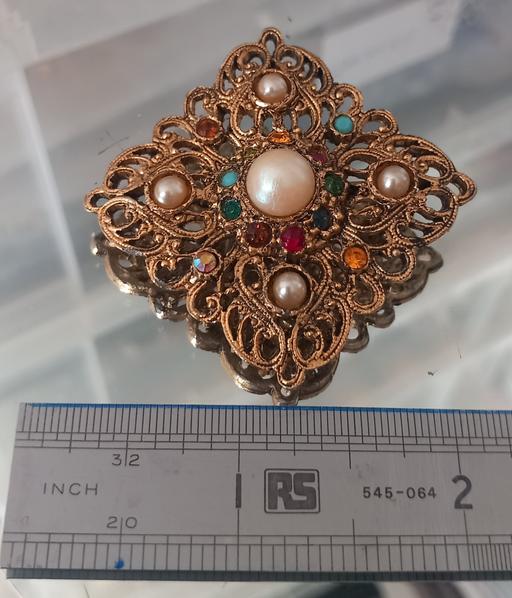  — Vintage ornate pearl & gemstone brooch