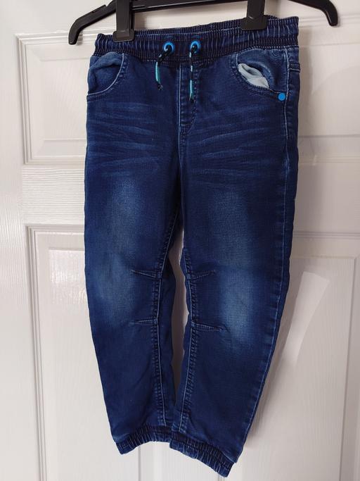  — Boys elasticated jeans size 5-6 years