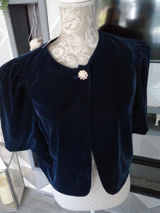  — ladies size *L* (Velour)