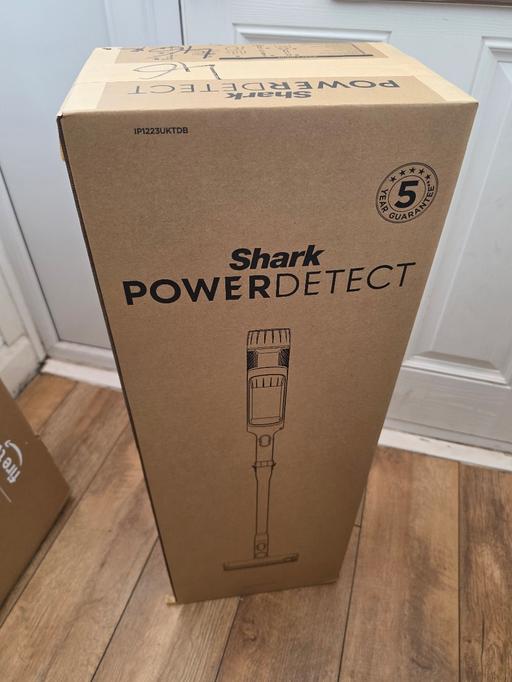  — Shark PowerDetect Cordless Pet Vac