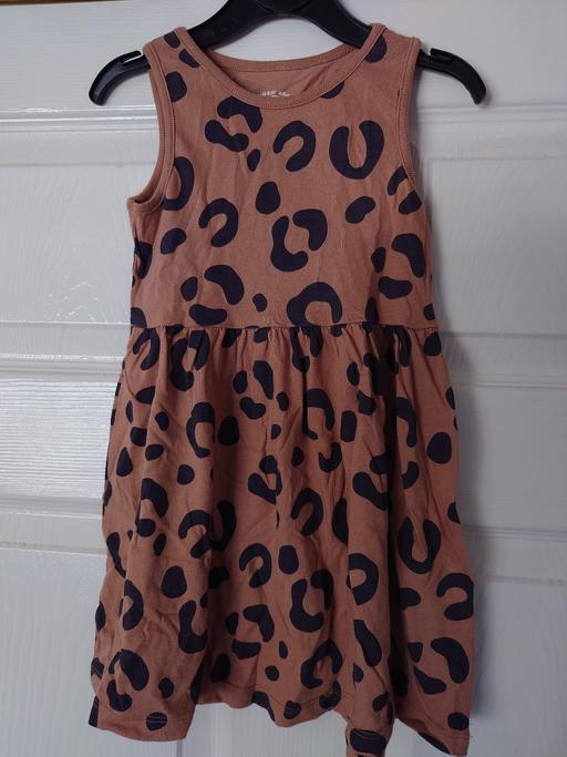  — Girls brown/black dress size 3-4 years