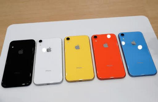  — Iphone XR