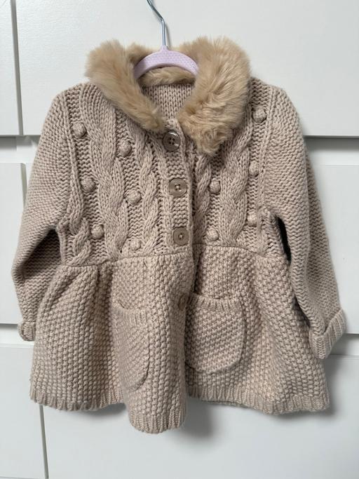  — Baby girl cardigan